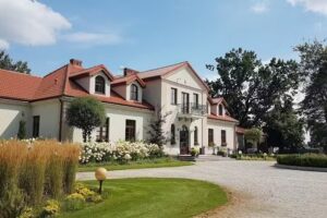 Dwór Karwacz Hotel & Restaurant