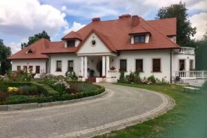 Gästezimmer des Restaurants Osmolice Manor