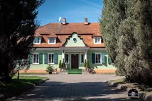 CukroVia Manor House