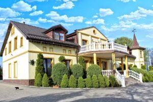 Dębówko Manor House