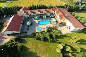 JONATAN MANOR in der Nähe von CHOLOPY