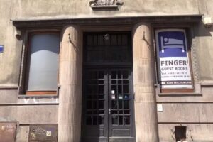 Finger Guest Rooms Krakow Apartment nearby Main Railway and Bus Station