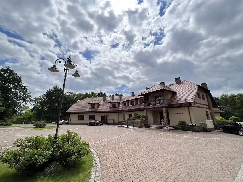 ForRest Hotel & Restaurant