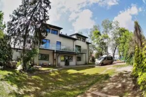 GALERIA KOLORÓW – pokoje do wynajęcia