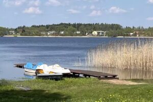 Glamping w sercu mazur z prywatną plażą