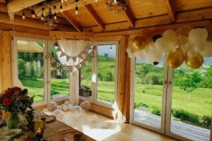 Eine Hütte eines Hochländers in den Gorce Mountains