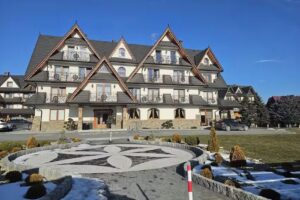 Highlander Manor House