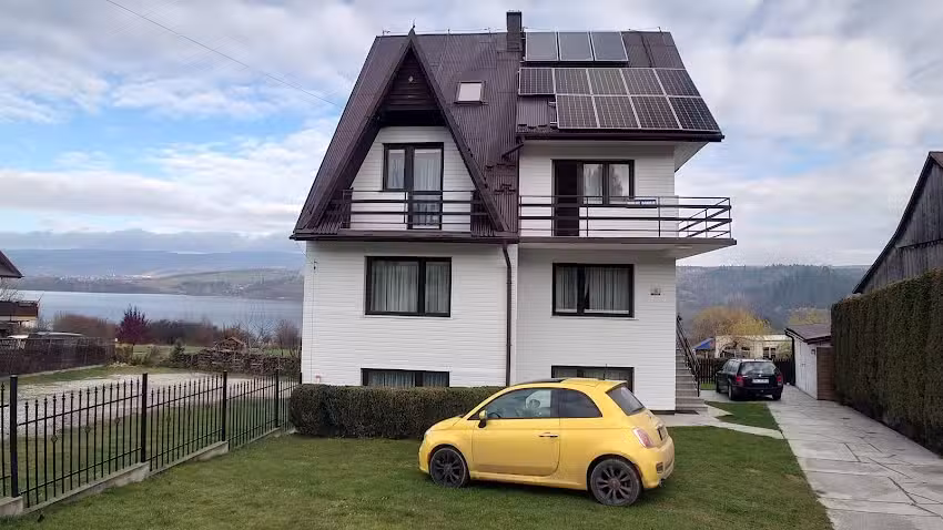 Gościniec nad Jeziorem Czorsztyńskim