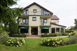 Willa Pod Lasem Agritourism Farm