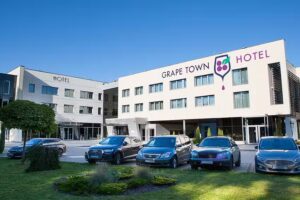Grape Town Hotel Zielona Góra – Wellness & SPA