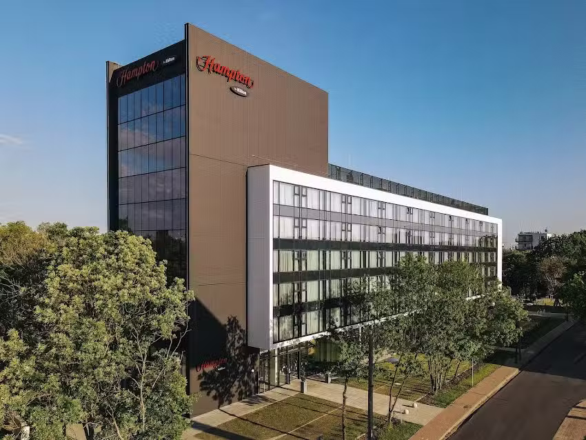 Hampton by Hilton Warsaw Reduta