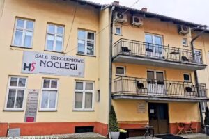 Unterkunft für Harmonica-Spieler ~ Apartments ~ Arbeiter ~ Zimmer