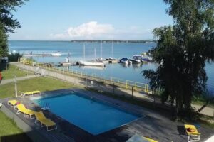 Herbals Glamping – Domki w Drzewach Mielno