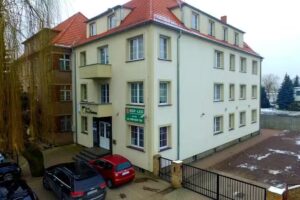 Hostel vor Sonnenaufgang