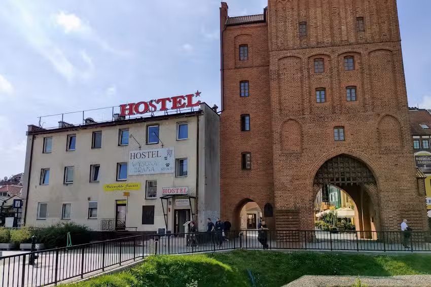 Hostel Wysoka Brama