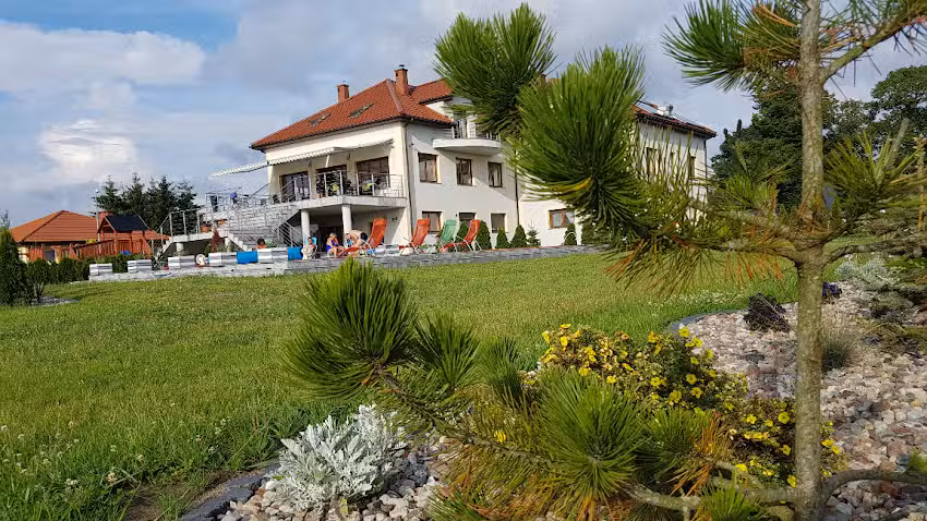 Hotel Art-Pension – Zimmer zur Miete – Unterkunft am Meer