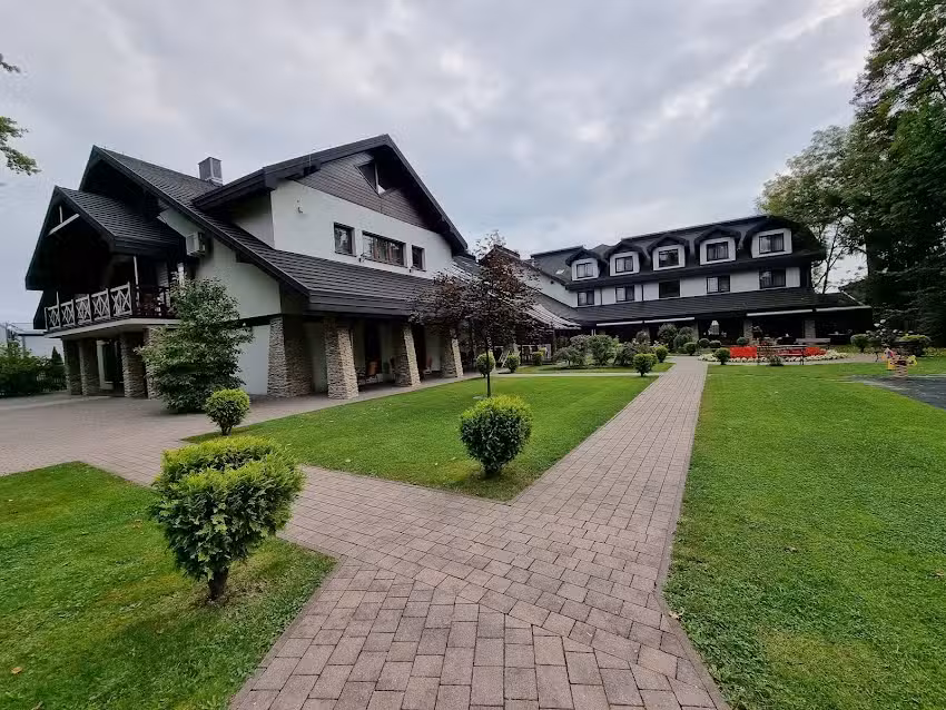 Hotel Badura Hotel i Restauracja