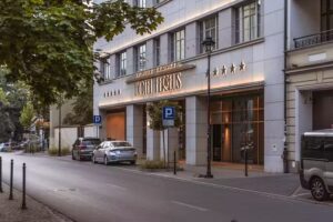 Hotel Ferreus Modern Art Deco