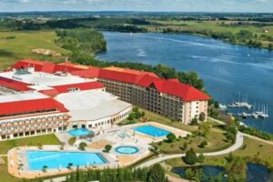 Hotel Gołębiewski Mikołajki