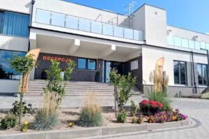 Hotel i Apartamenty Gorzelanny w Dźwirzynie