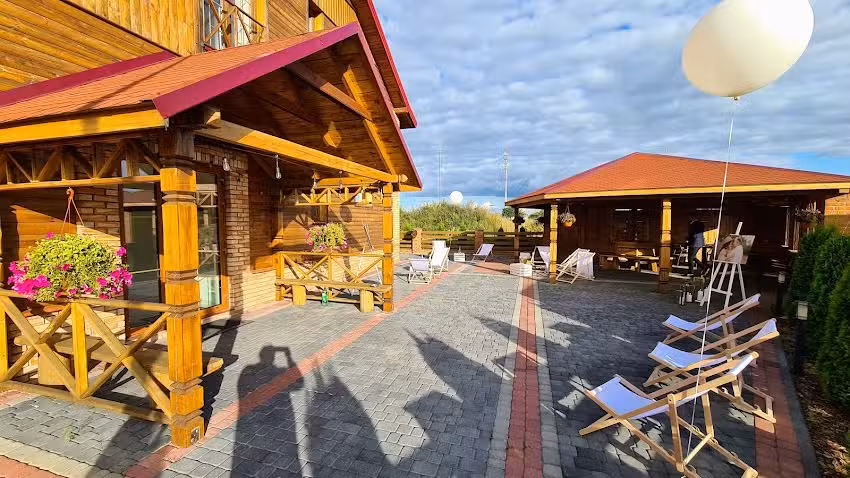 Hotel „Jagoda” & „Gościniec Jagoda” & „Stodoła Jagoda” sale bankietowe, noclegi, sale weselne