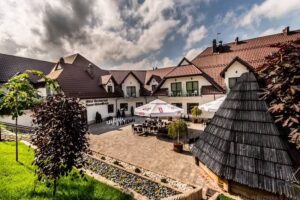 Hotel Complex Beskid