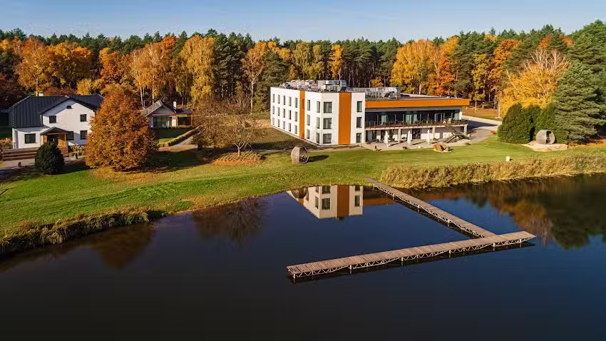 Hotel Odpocznia – Resort und Wald