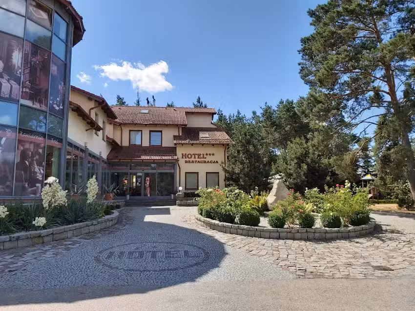HOTEL PRZY RONDO *** 24H BAR, Restaurant, Wedding Hall.