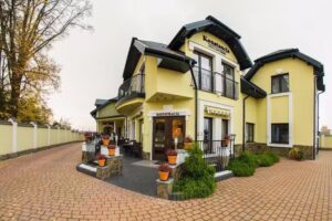 Hotel & Restaurant “Konstancja”