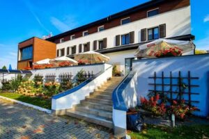 Hotel & Restaurant Słowianin