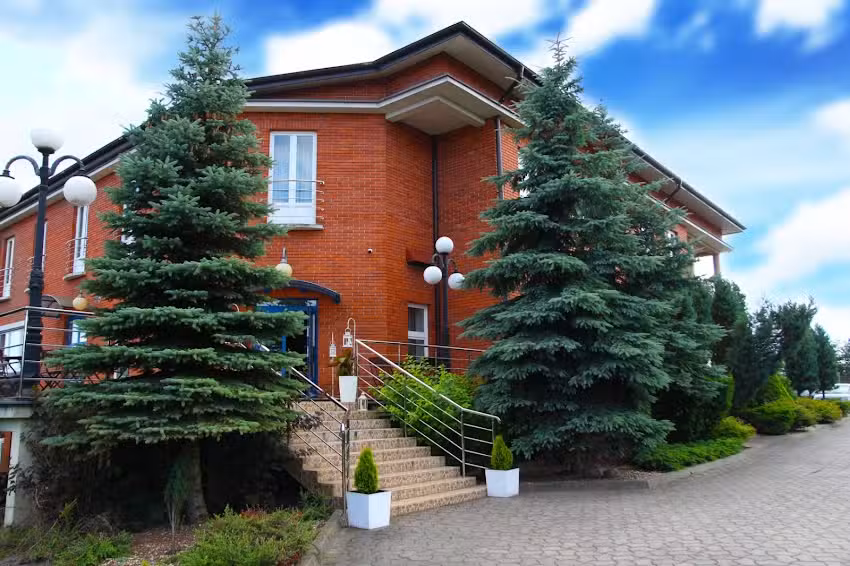 Hotel Manhattan Banquet and Conference Hall