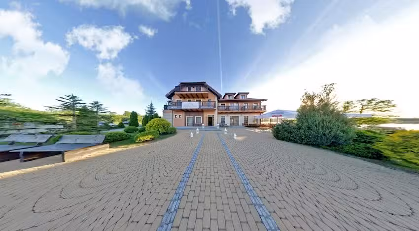 Hotel Słoneczny Brzeg