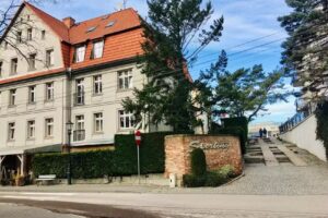 Hotel Sporting Tenement House