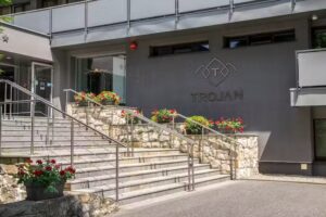 Hotel Trojan – Restaurant & Spa | Access to Willa Barbara