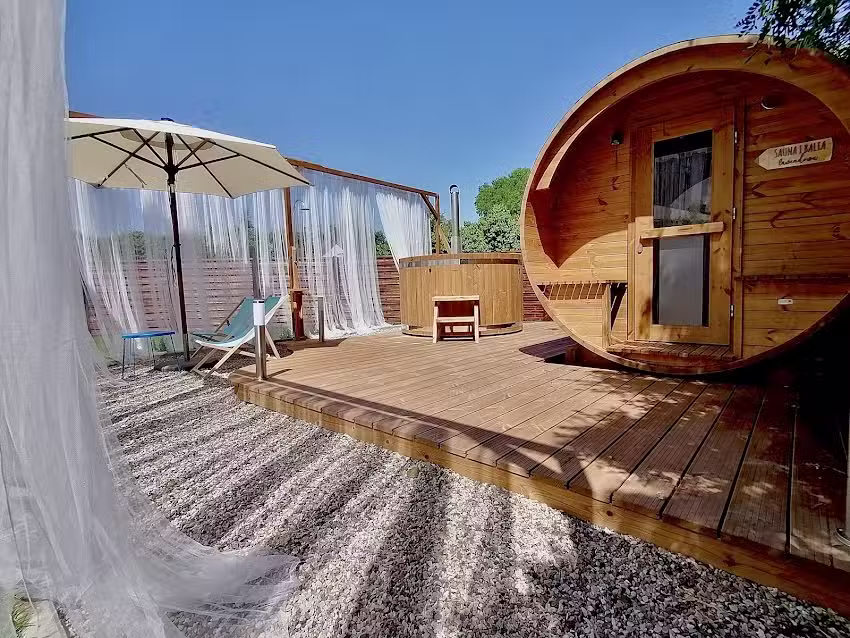 How Beautiful It Is Here, The Settlement and The Masuria