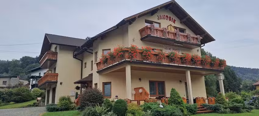 JANOSIK Pokoje Gościnne Anna Cembala