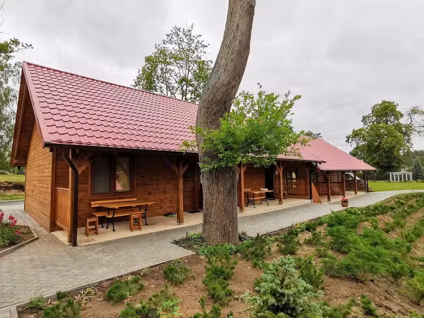 JANTAR Zimmer und Cottages bei Reni’s