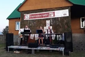 Jelonek. Agrotouristischer Bauernhof. Czmiel EJ