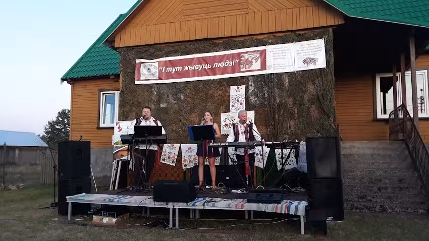 Jelonek. Agritourism farm. Czmiel EJ