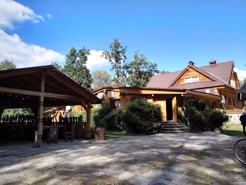 Gasthaus über dem Lärm