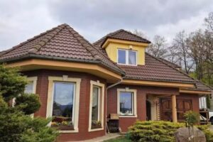 Zimmer, Ferienhäuser, Unterkünfte und Grillmöglichkeiten in der Umgebung von Karpacz, neben der Siedlung Śnieżka, Agrotourismus SielskoAnielsko