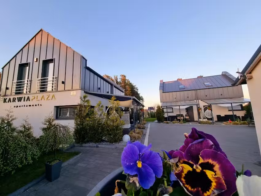 Karwia PLAZA – Apartments – houses with jacuzzi and sauna.