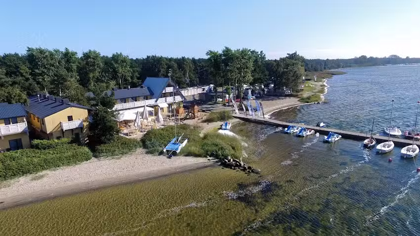 Small Sea Campsite & Hotel