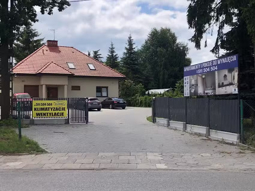 AIR-CONDITIONED APARTMENTS AND ROOMS AT THE KIELCE TRADE FAIRS
