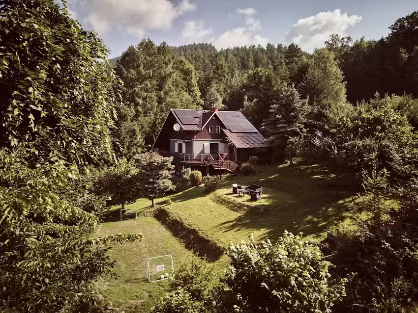 Konkel&oacute;wka &ndash; G&oacute;ra Żar, willa w Beskidach | Noclegi | Domek | Sauna, kominek, ogr&oacute;d