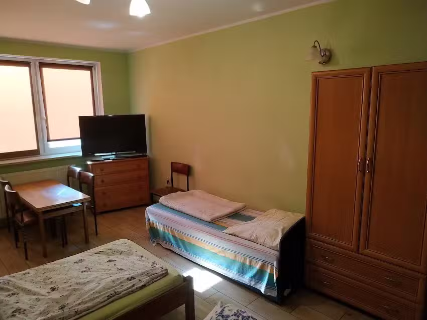 Employees’ Quarters “Kraniec Klecina”