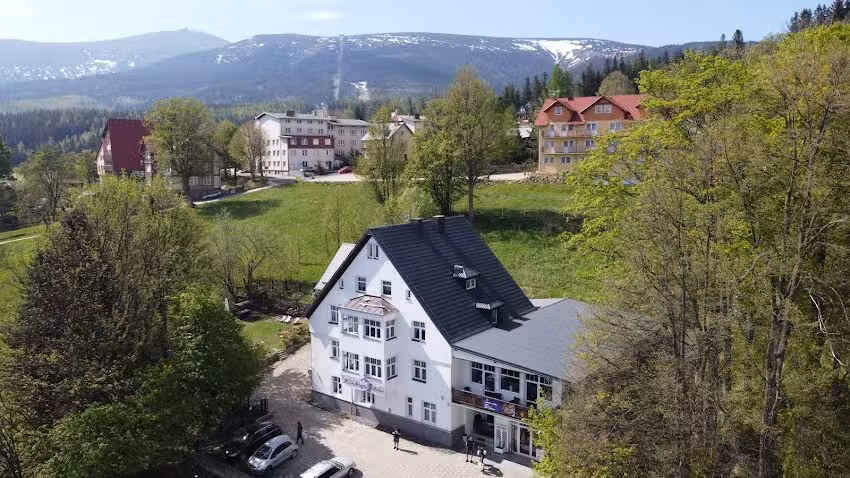 Lawendowy Dworek – a family guesthouse located in Karpacz.