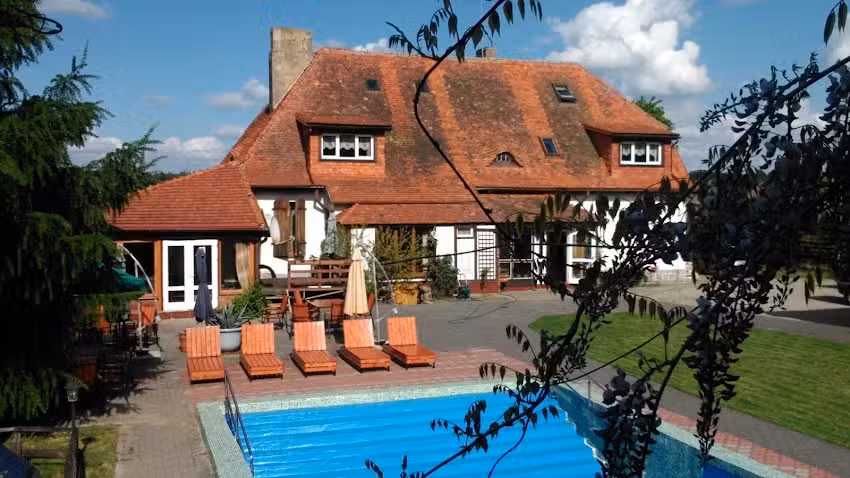 Leśny Dworek Agroturystyka w Kwiejcach