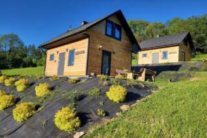 FOREST JUG – Ganzjährig bewohnbare Ferienhäuser in den Bieszczady-Bergen