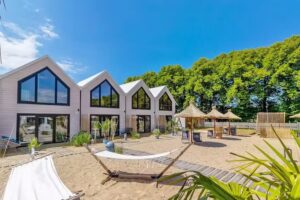 Lulu Holiday Resort – holiday homes with heated pool